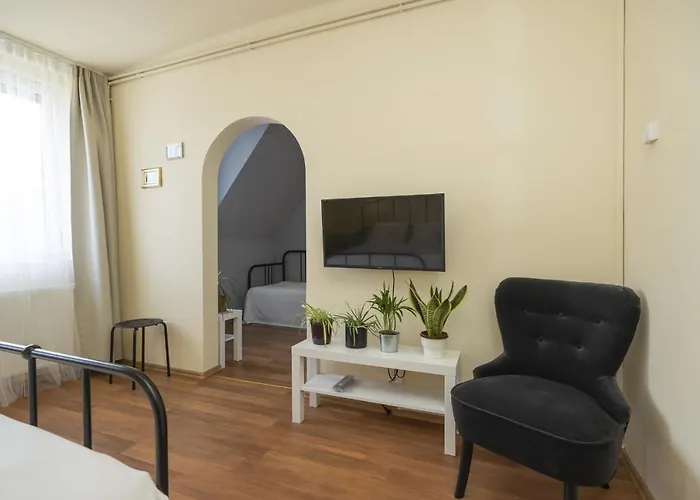 Hosoek Apartamento *